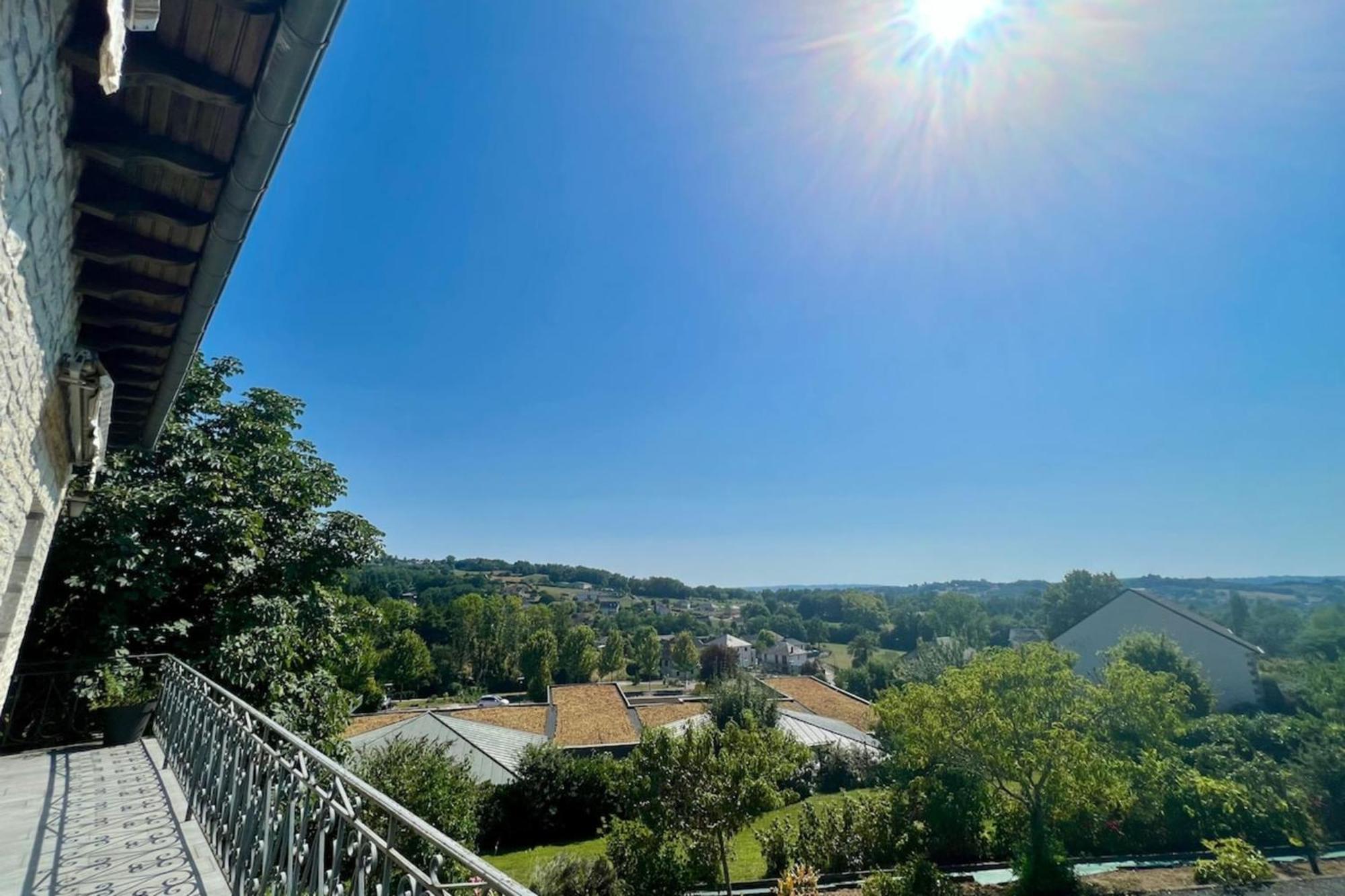 Ussac Villa La Baronnie - 11 Pers - Proche Brive -Jardin מראה חיצוני תמונה